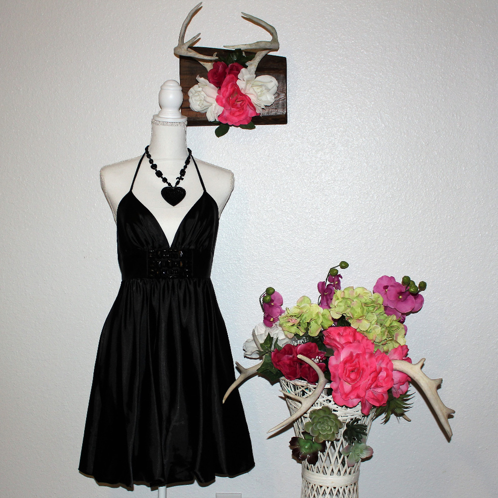 Jessica McClintock Black Halter Dress w/ Pockets